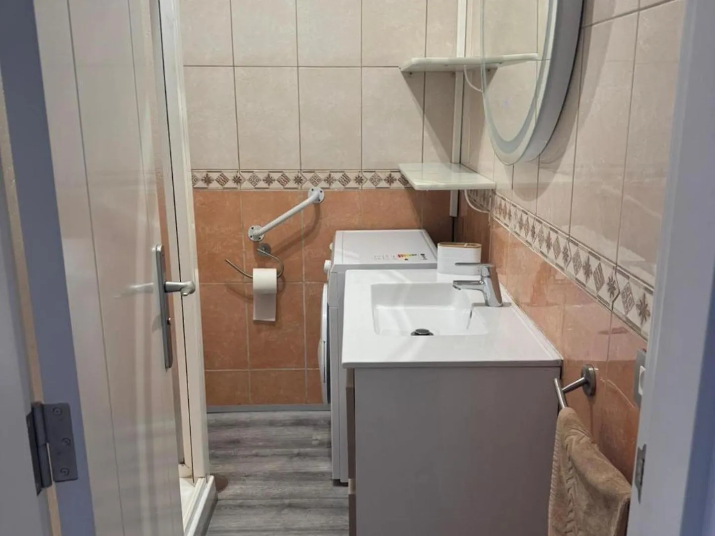 Las Americas 1-Bed Apt Sleeps 5 Pool Parking بلايا ذي لاس أميريكاس شقة