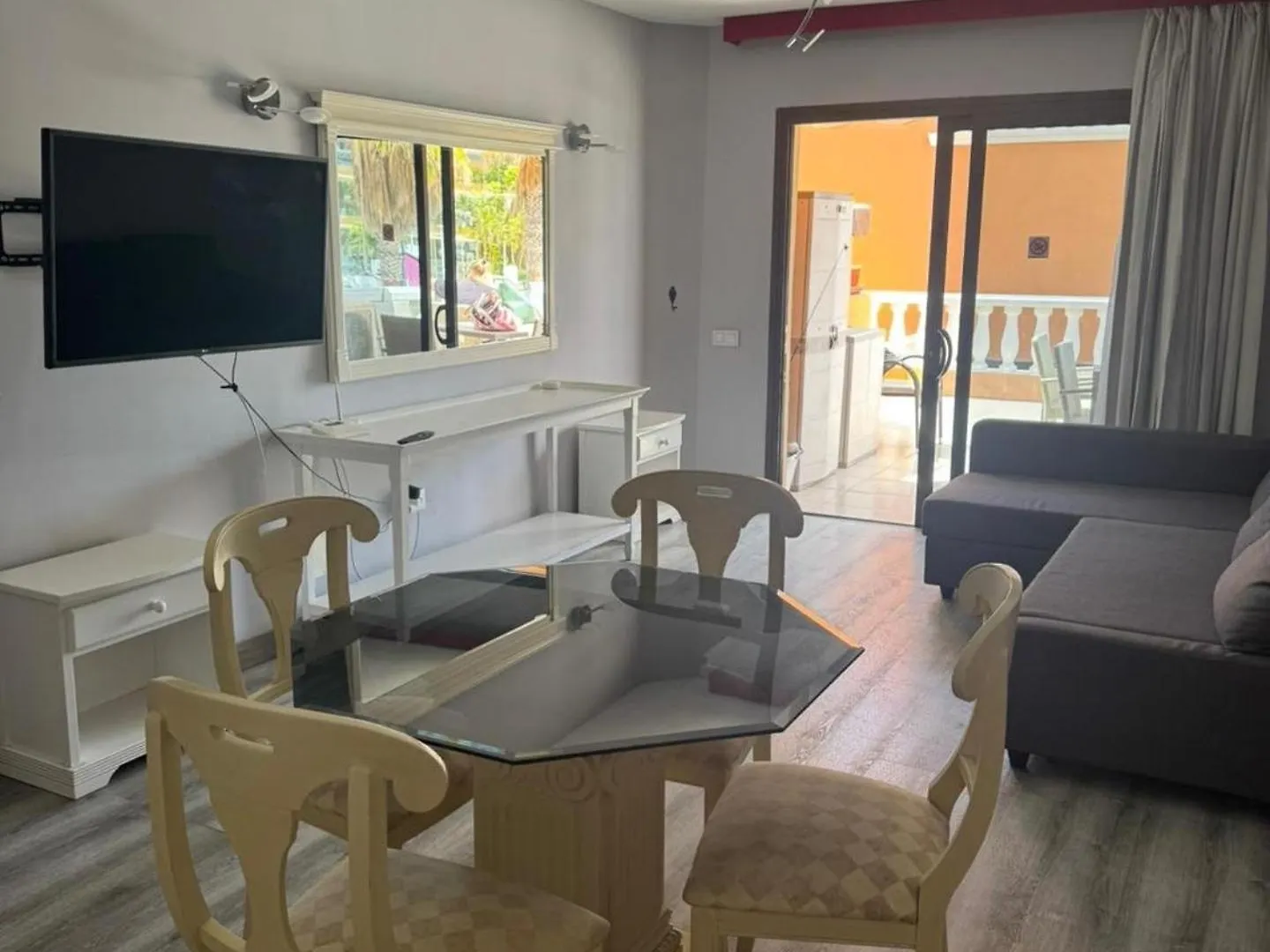 شقة Las Americas 1-Bed Apt Sleeps 5 Pool Parking بلايا ذي لاس أميريكاس